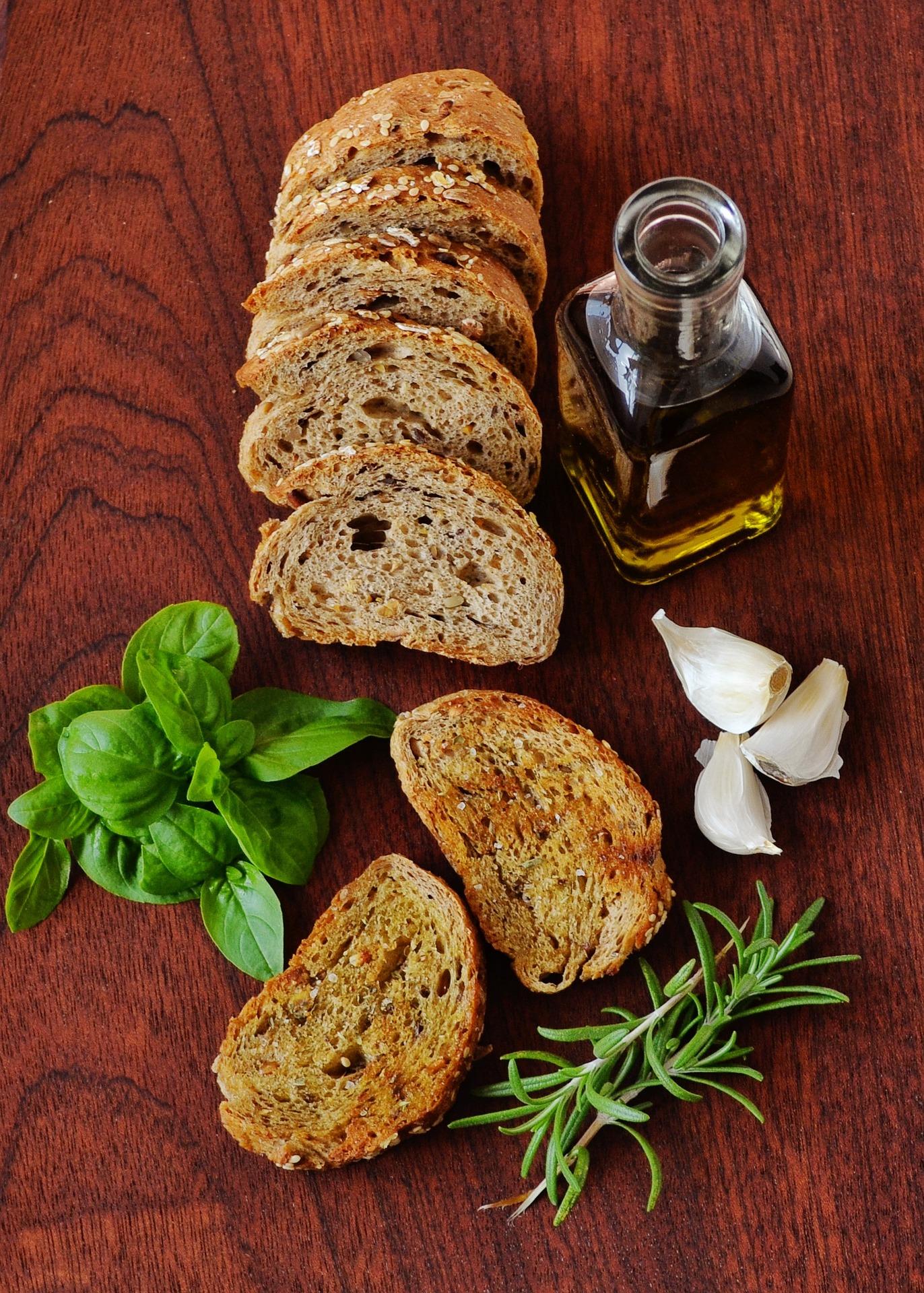 Aceite de oliva y pan