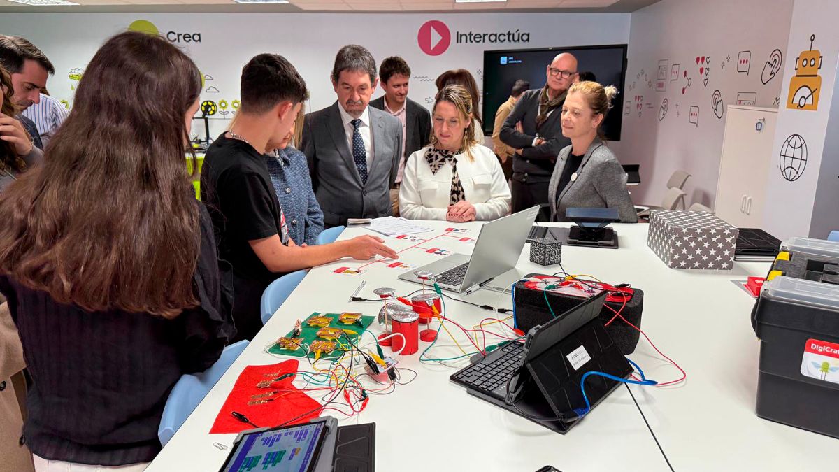 El secretario de Estado inaugura en Oviedo la decimotercera Aula del Futuro