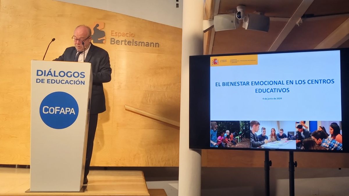 El secretario de Estado, José Manuel Bar, interviene en la 42ª edición de ‘Diálogos de Educación’ de COFAPA
