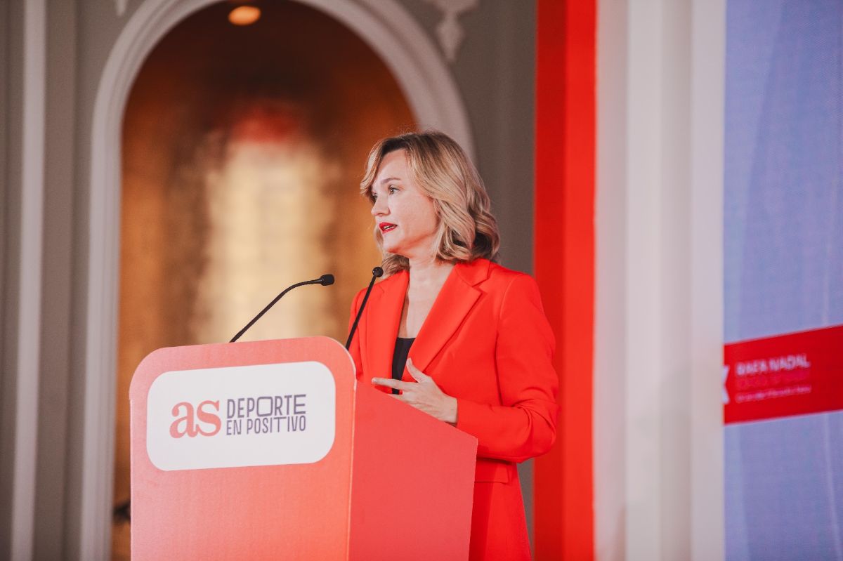 Pilar Alegría aboga por desterrar “cualquier actitud que choque de frente con los valores del deporte”