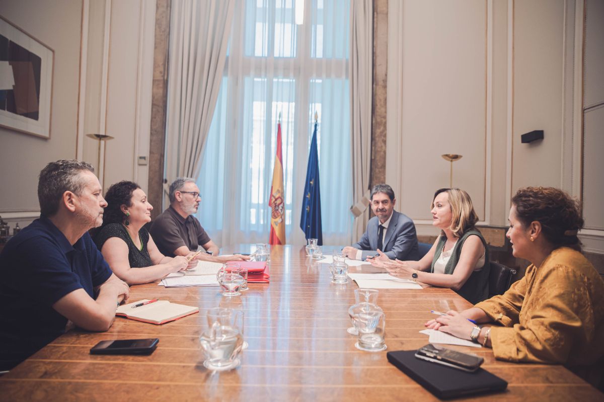 Alegría se reúne con la nueva secretaria general de Educación de CCOO