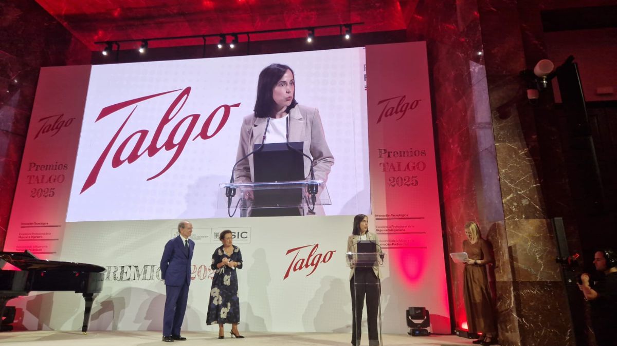 Esther Monterrubio participa en la entrega de los premios Talgo a la Relevancia de la Mujer en la Formación Profesional