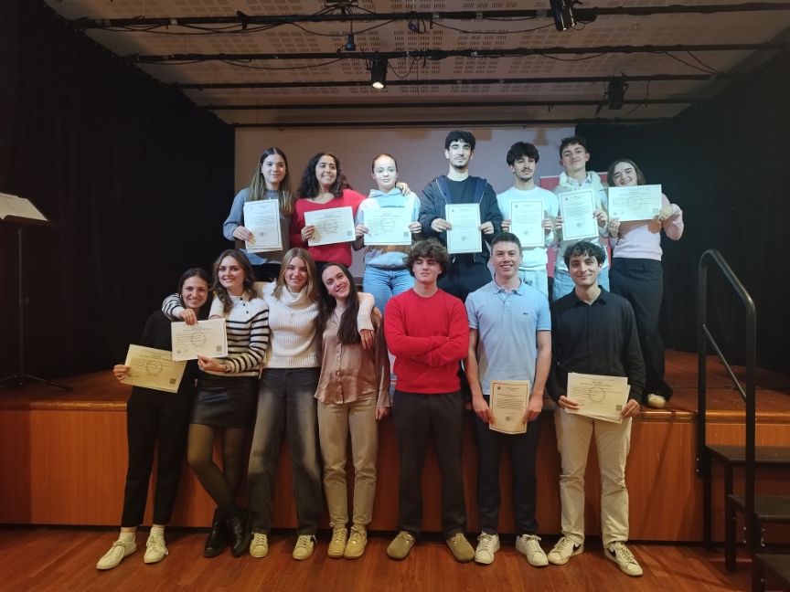 Los galardonados en la foto final.