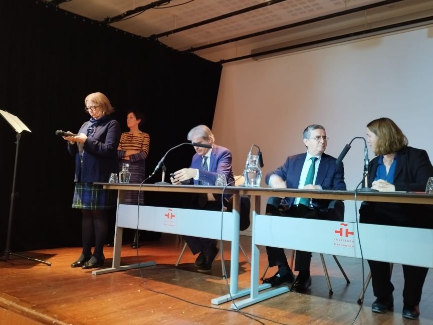 Las autoridades presentes en la ceremonia