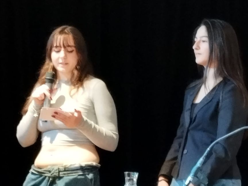 Nuestros alumnos en distintos momentos de la ceremonia