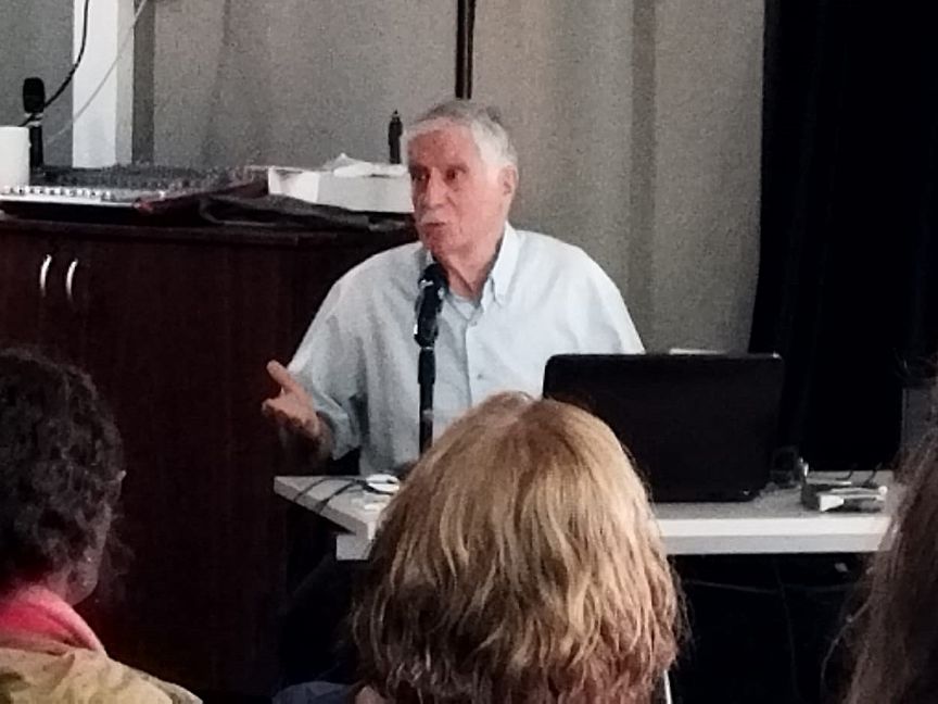 El ponente, el señor Farreny Del Bosque