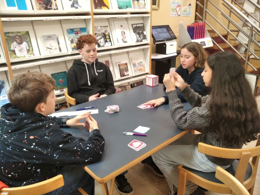 Jugando también se aprende.