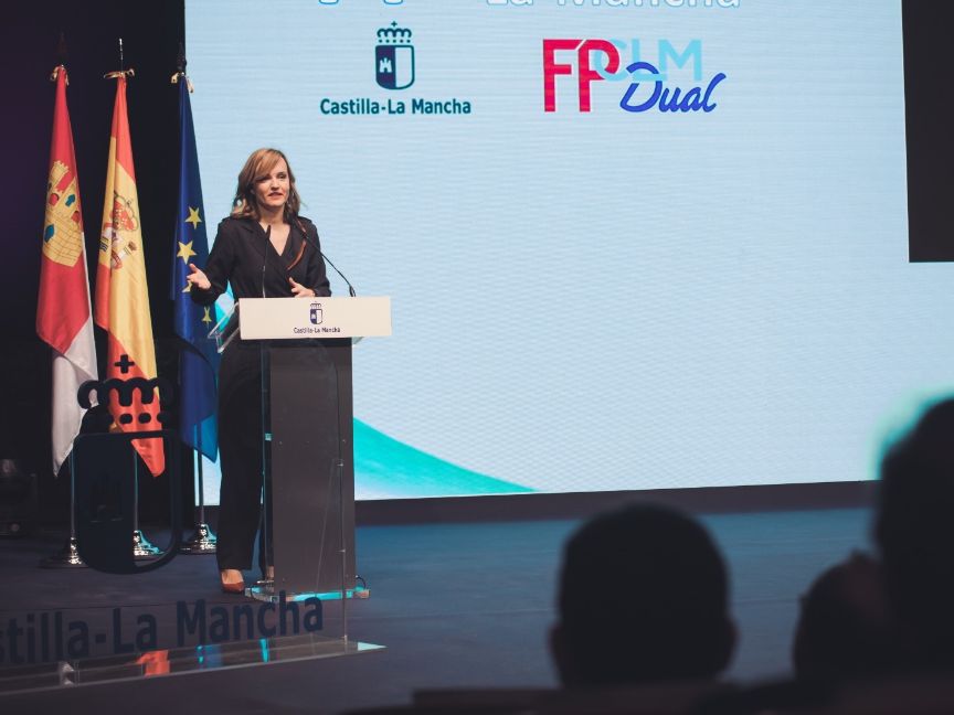 La ministra Pilar Alegría inaugura el III Congreso de FP de Castilla-La Mancha