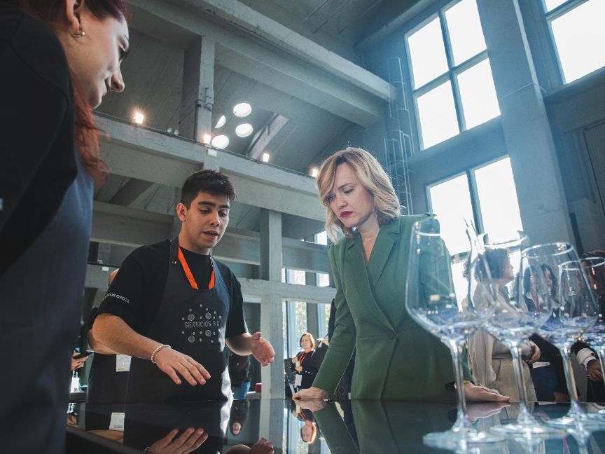 Pedro Sánchez apuesta por "más inversión en educación y en formación" para seguir siendo líderes en crecimiento y en creación de empleo