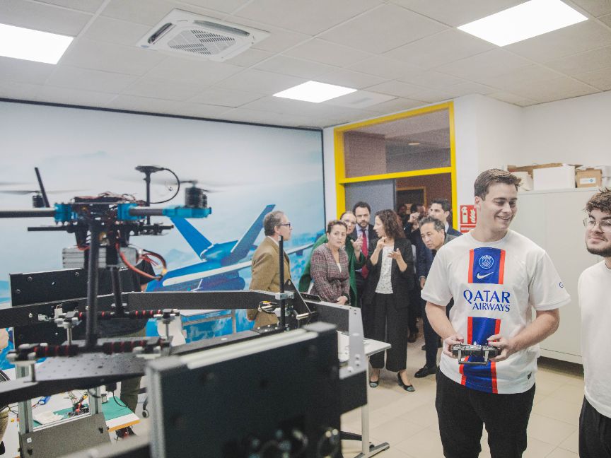 Monterrubio destaca ante Mînzatu, vicepresidenta europea, la inversión del Gobierno en FP y centros de excelencia 