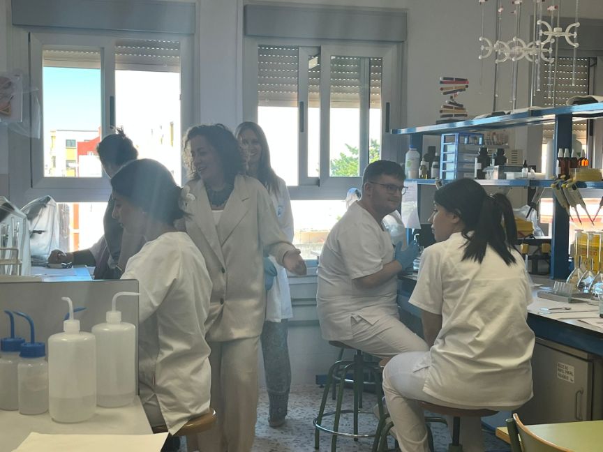 La secretaria general de Formación Profesional, Esther Monterrubio, visita todos los centros públicos de FP de Ceuta