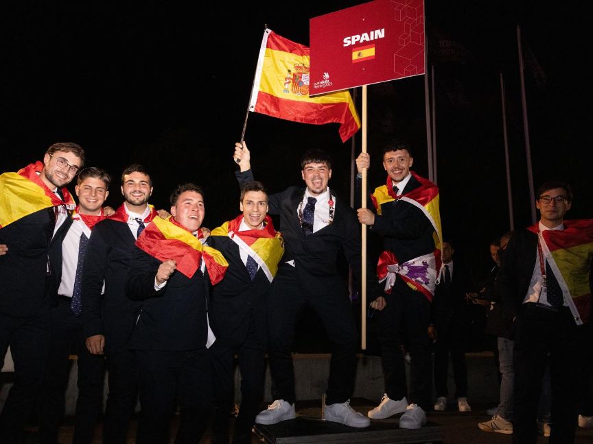 La selección española logra ocho medallas, una de bronce y siete de excelencia, en el EuroSkills de Herning (Dinamarca)