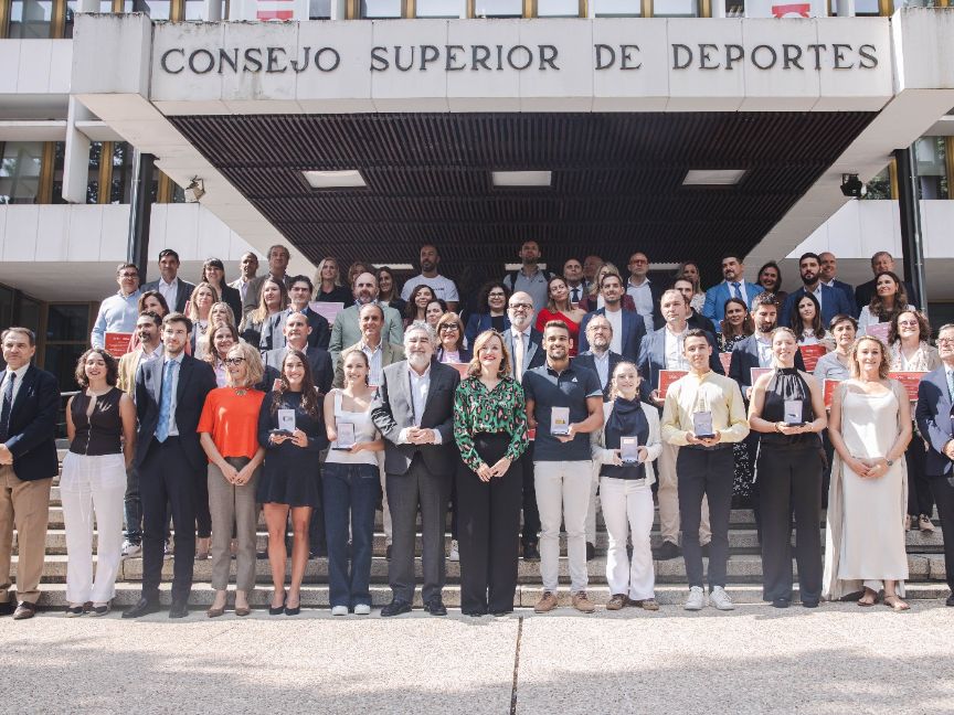 Pilar Alegría: “En la carrera del deportista, formación y deporte deben ir de la mano”