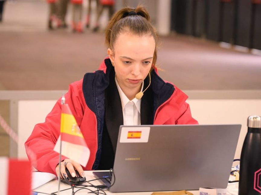 España logra tres medallas de excelencia en las olimpiadas de la Formación Profesional celebradas en Lyon