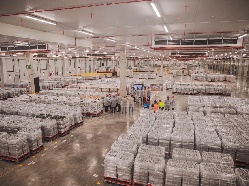 Pilar Alegría y Salvador Illa visitan el proyecto de centro alimentario del grupo bonÀrea