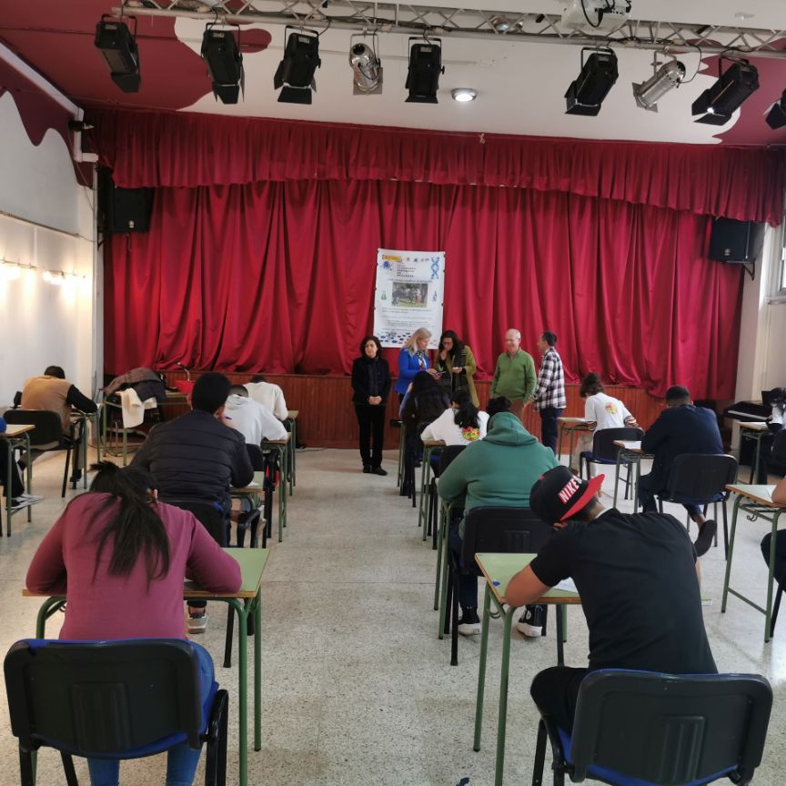 Realización de la prueba individual en el IE "Juan Ramón Jiménez" de Casablanca