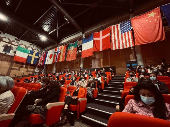 Público presente en la Fiesta