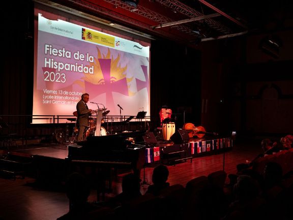 El director de la Sección en su discurso de apertura de la fiesta