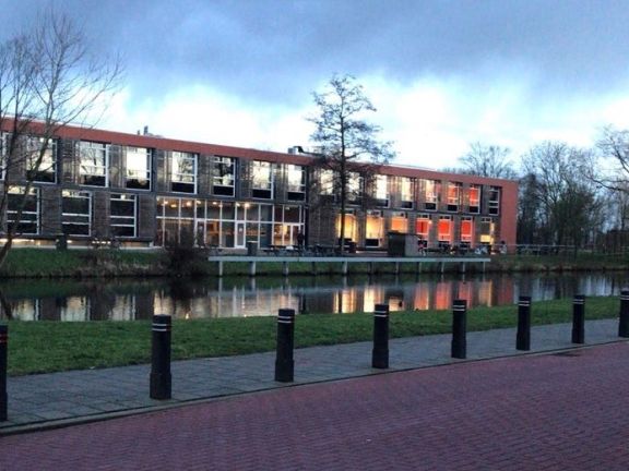 Exterior Visser 't Hooft Lyceum (Leiderdorp)
