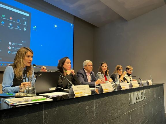 Imagen de los ponentes del evento