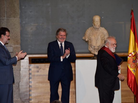 Grandes Cruces de la Orden Civil de Alfonso X el Sabio - Fotografía 13