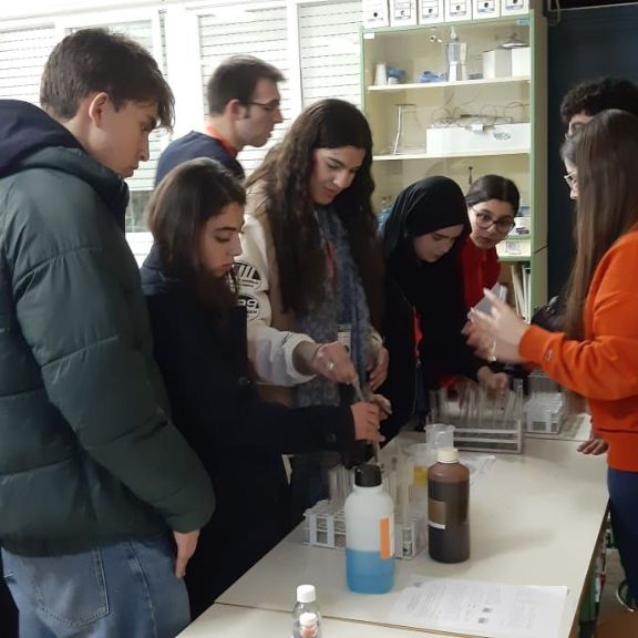Laboratorio en el Colegio Español de Rabat