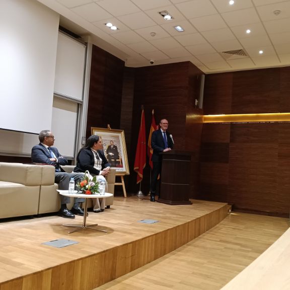 Acto de Clausura en la UIR