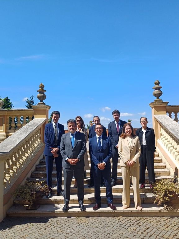 reunión con el Embajador de España en Italia