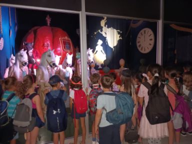 Otro momento de la visita al castillo de Breteuil