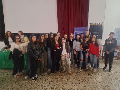 Margeryta Yakovenko y alumnos