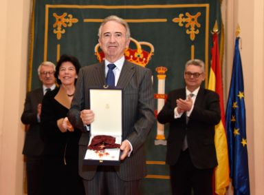 Imagen de la ceremonia de entrega de condecoraciones de la Orden Civil de Alfonso X el Sabio