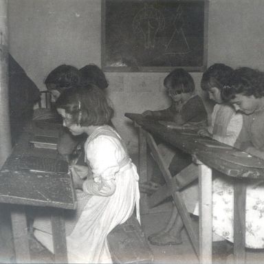 Misión Cultural en Aliste (Zamora). ACME. Comisaría de Extensión Cultural. Signatura 079311_s01_f0005. Año 1948. Fotógrafo: Eugenio Picazas