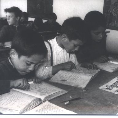 Misión Cultural en Aliste (Zamora). ACME. Comisaría de Extensión Cultural. Signatura 079311_s01_f0013. Año 1948. Fotógrafo: Eugenio Picazas