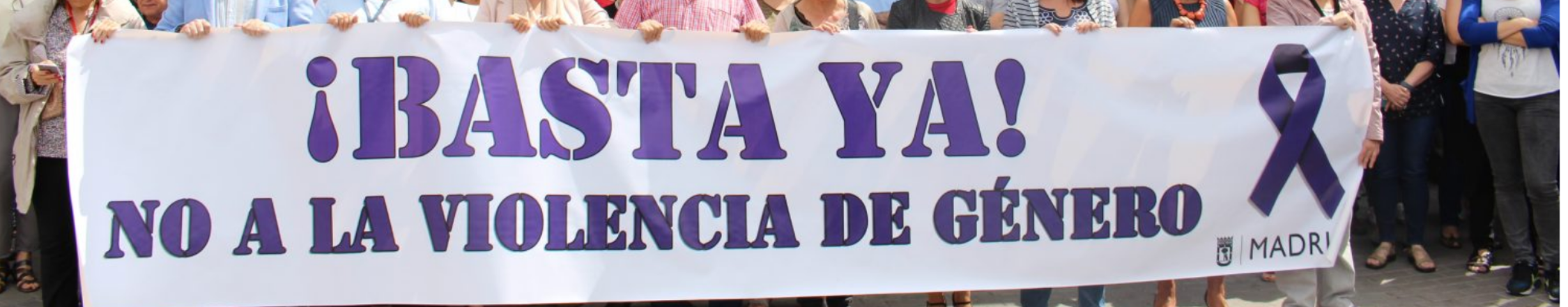 Pancarta Basta Ya en manifestación no a la violencia de género