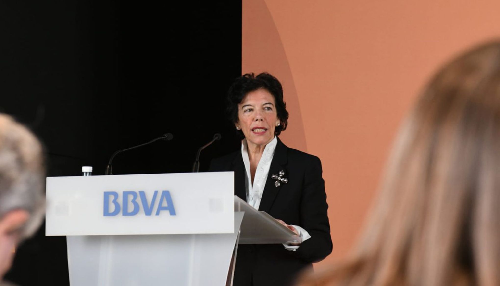 Isabel Celaá durante la entrega del Premio Acción Magistral 2018