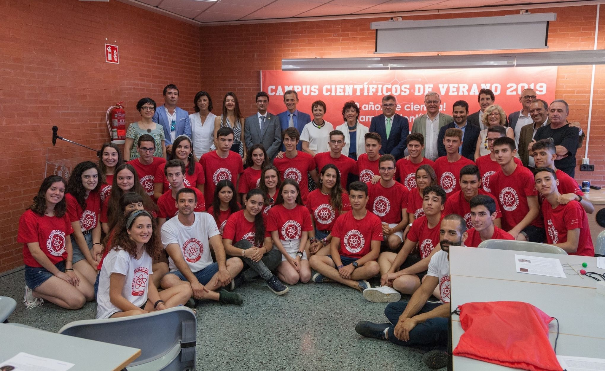 Isabel Celaá y Pedro Duque inauguran los Campus Científicos de Verano 2019