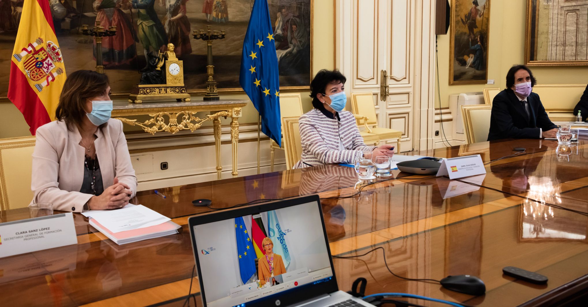 Isabel Celaá durante la reunión de ministros de la UE