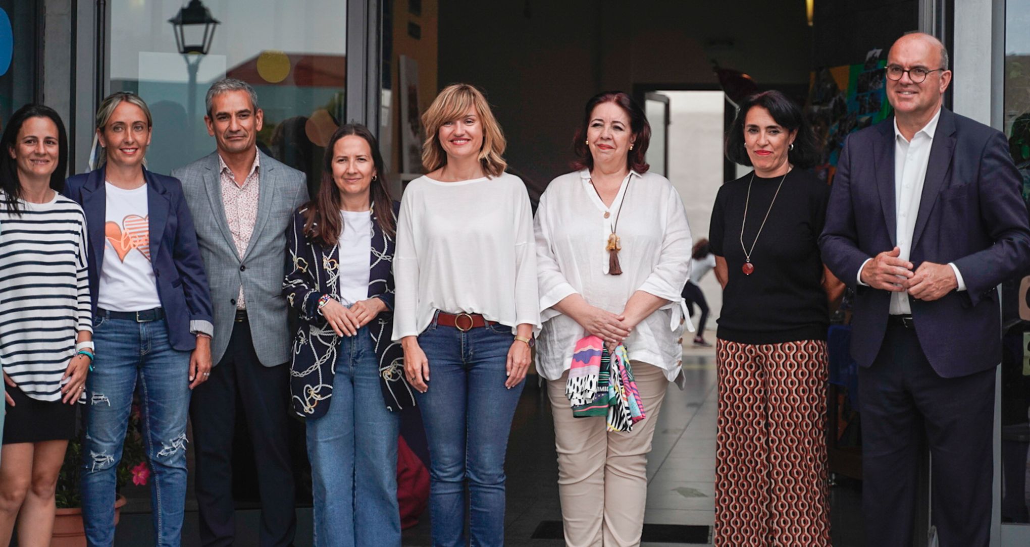 La ministra Pilar Alegía en su visita a La Palma