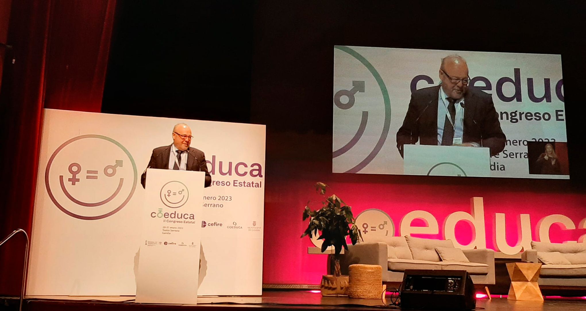 El secretario de Estado de Educación, José Manuel Bar, durante la inauguración del II Congreso Estatal Coeduca