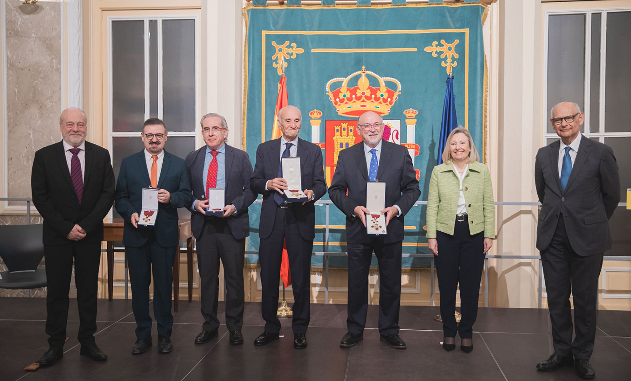 José Manuel Bar entrega las condecoraciones de la Orden Civil de Alfonso X el Sabio