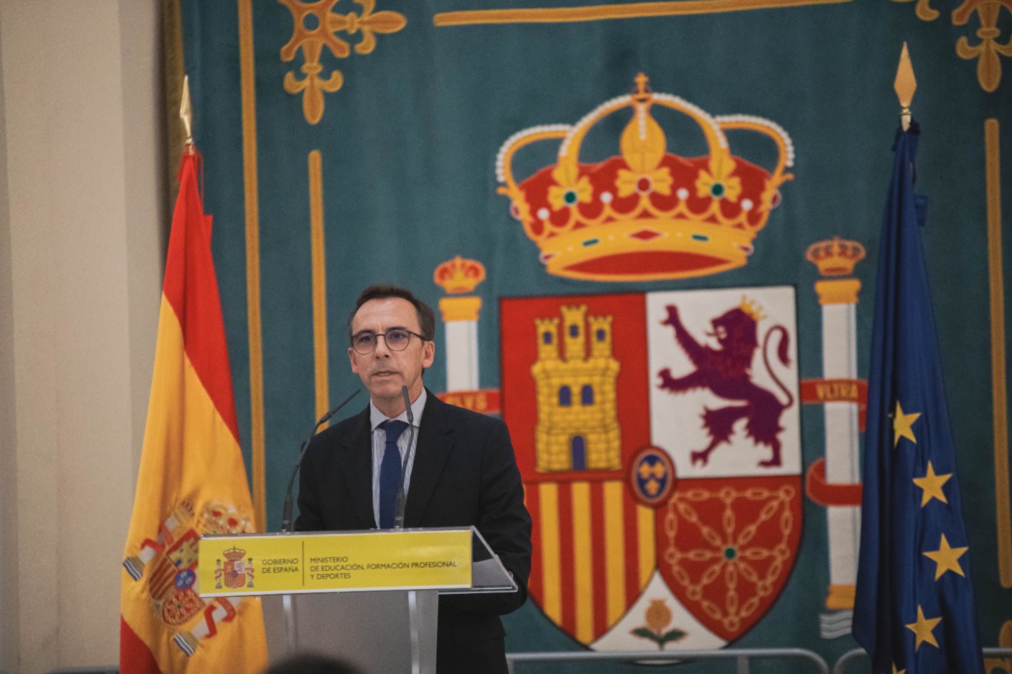 El Ministerio acoge la presentación de la Guía Educativa ’28.000 por el clima’