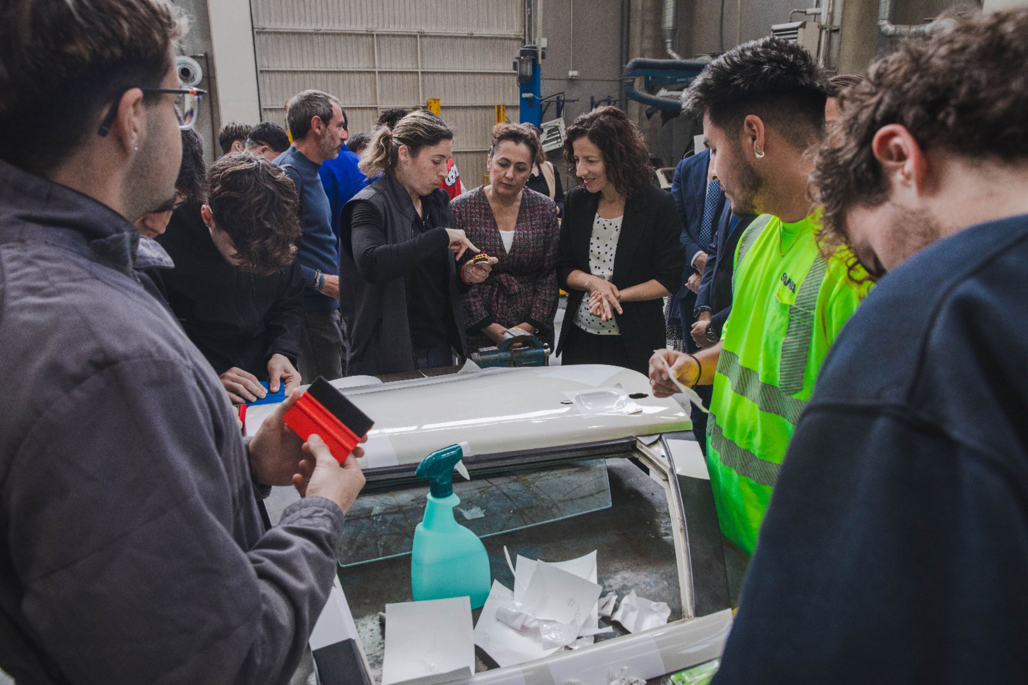 Monterrubio destaca ante Mînzatu, vicepresidenta europea, la inversión del Gobierno en FP y centros de excelencia 