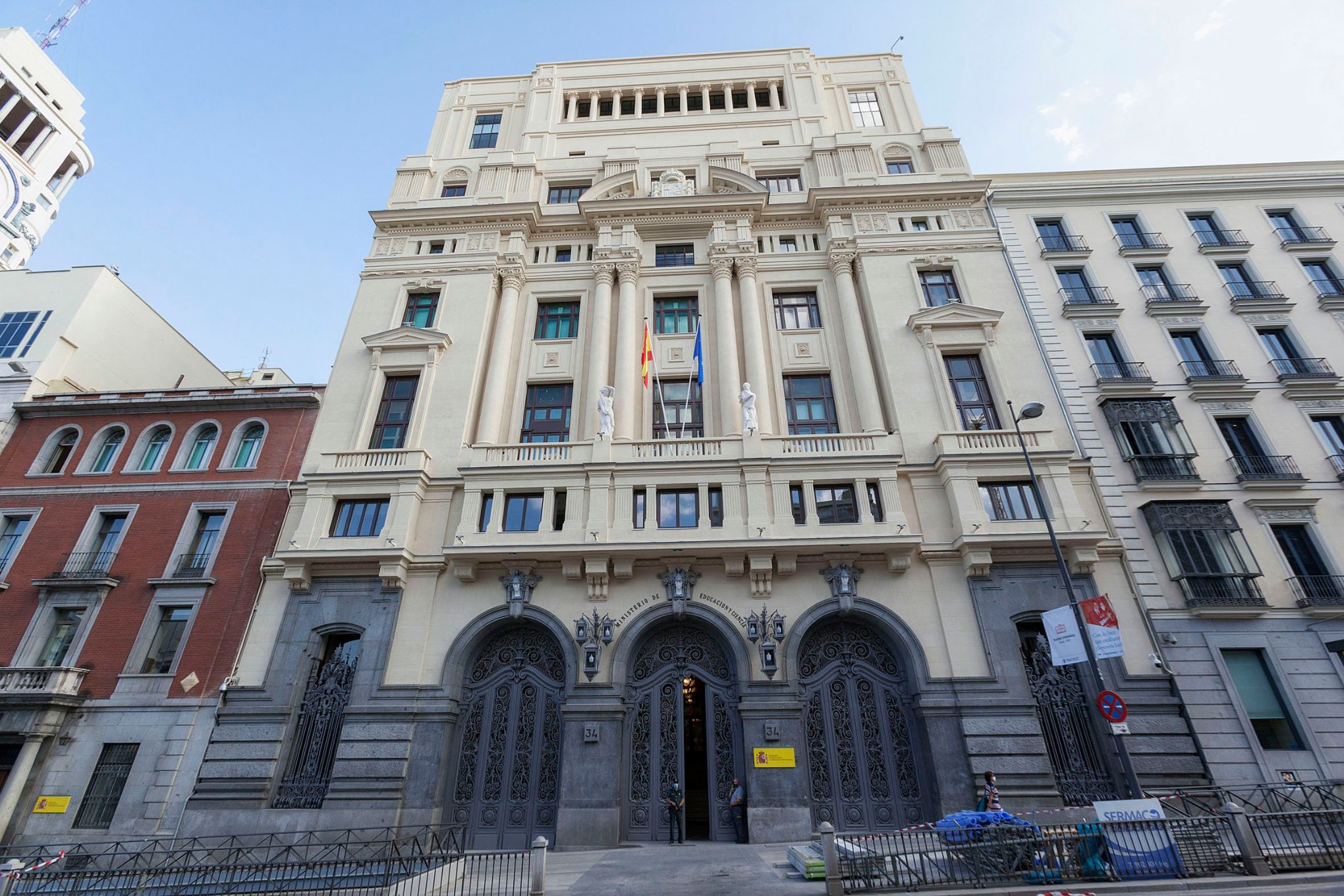 Fachada de la sede del Ministerio de Educación y Formación Profesional