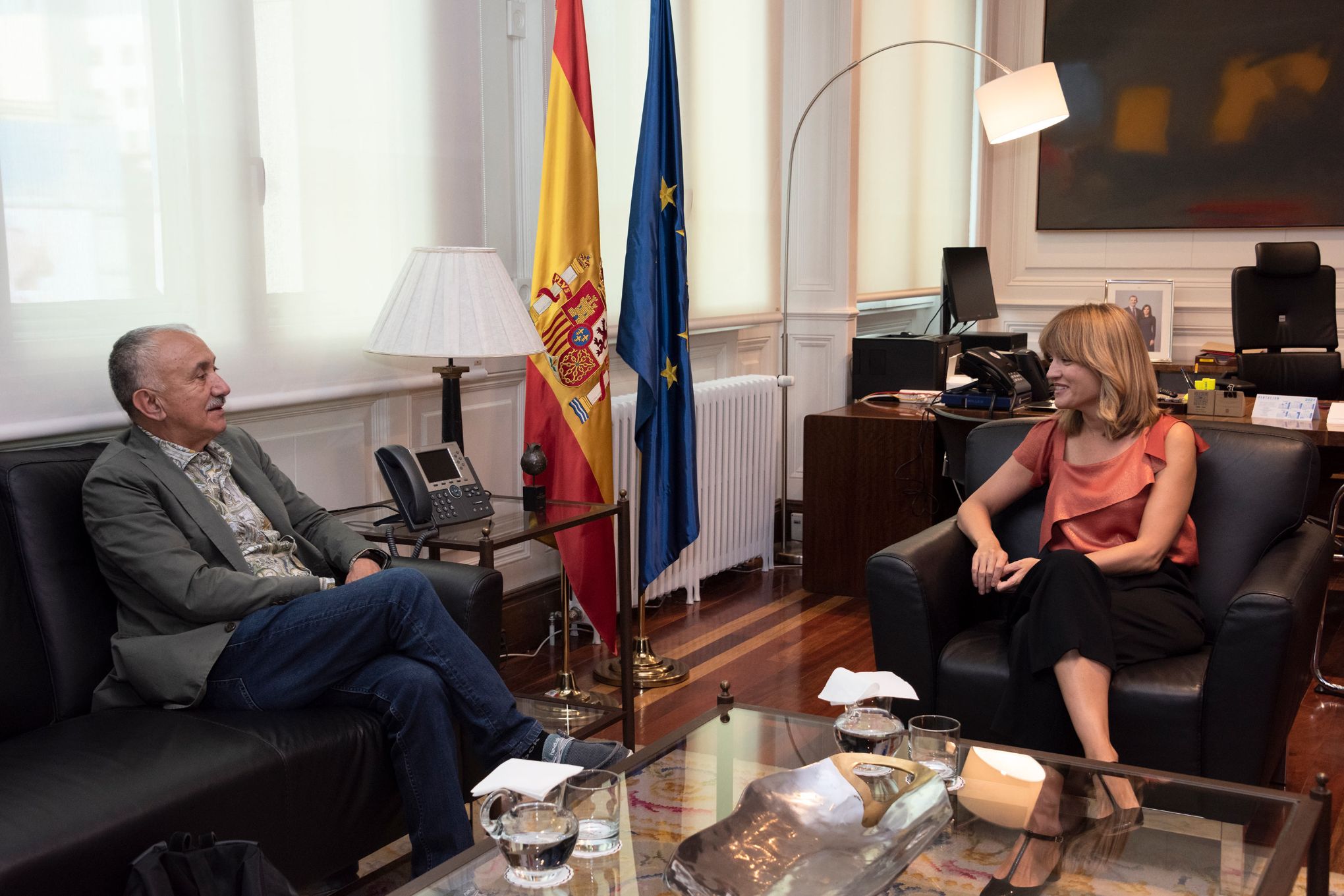 Pilar Alegría y Pepe Álvarez durante sy reunión