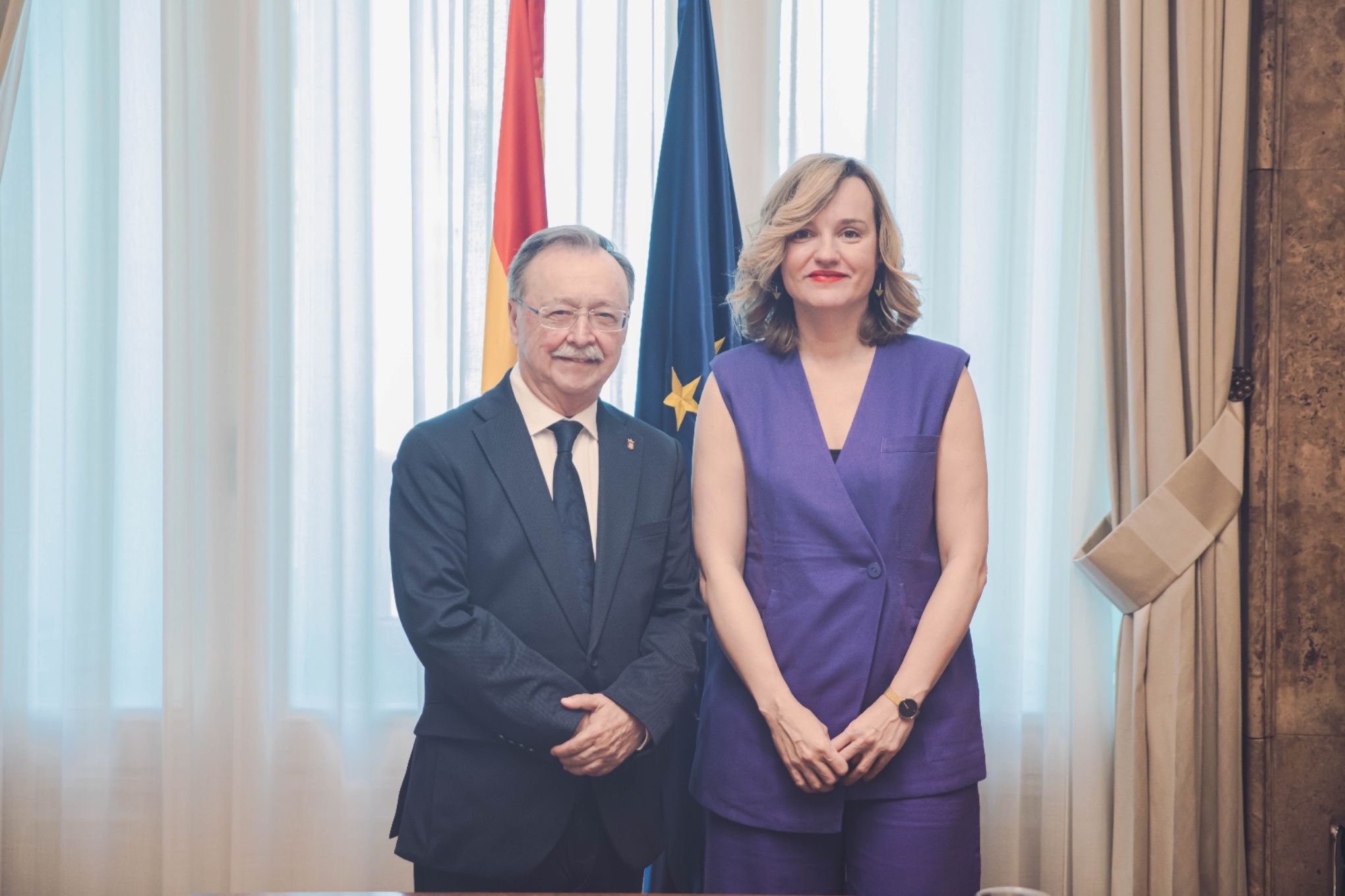 Pilar Alegría se reúne con Juan Jesús Vivas, presidente de Ceuta