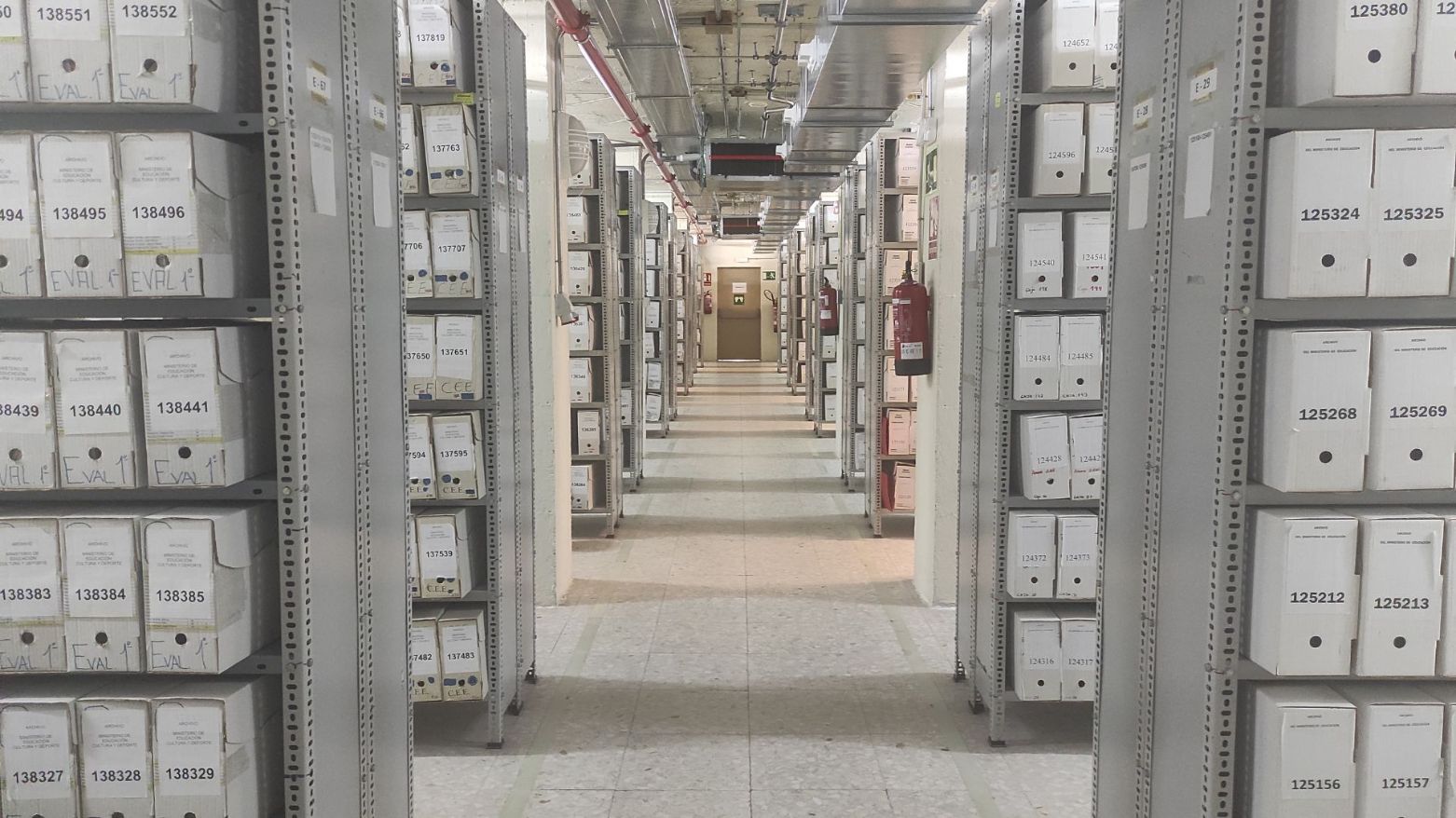 Día internacional de los archivos con enlace a la página de la institución convocante