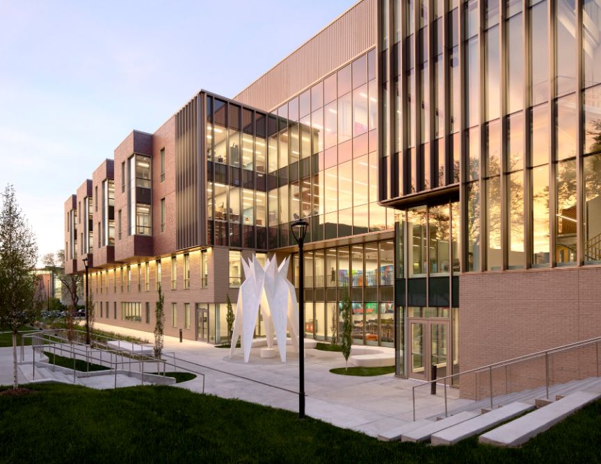 Edificio de Teacher's College (Carolyn Pope Edwards Hall)