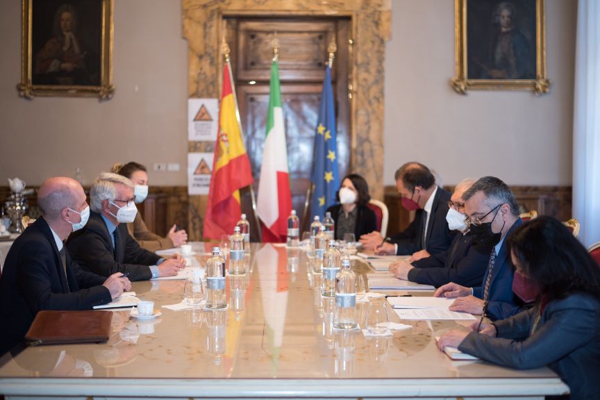 reunión bilateral