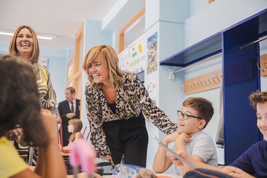 La ministra Pilar Alegría en el CEIP 'Juan de Austria' de Alcalá de Henares