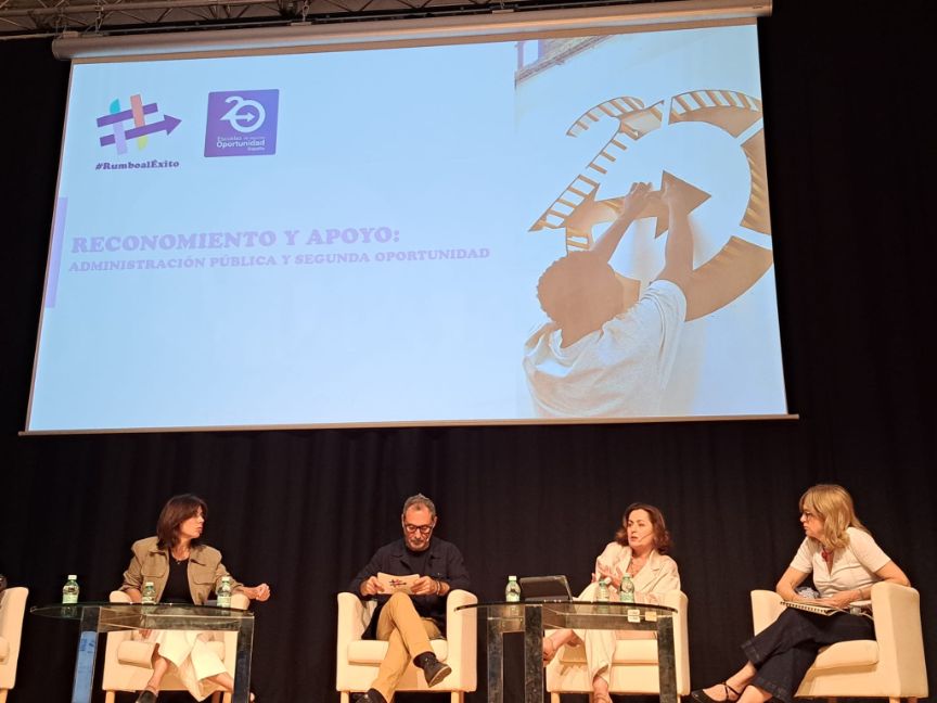 Esther Monterrubio interviene en el IX Encuentro Nacional de Escuelas de Segunda Oportunidad